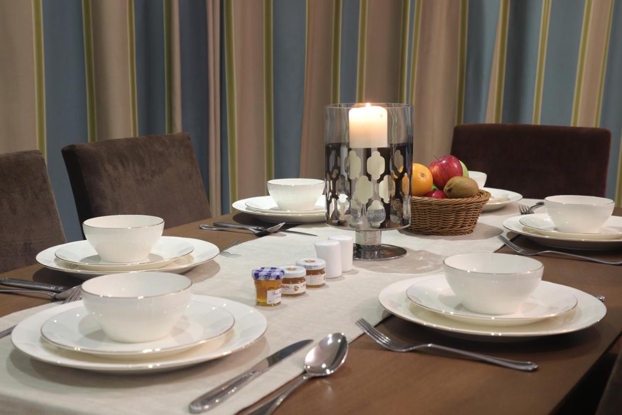 Magnum Hotel & Suites West Bay Доха Екстер'єр фото