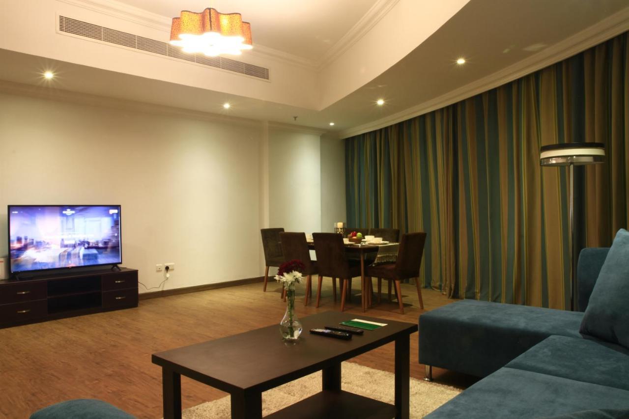 Magnum Hotel & Suites West Bay Доха Екстер'єр фото
