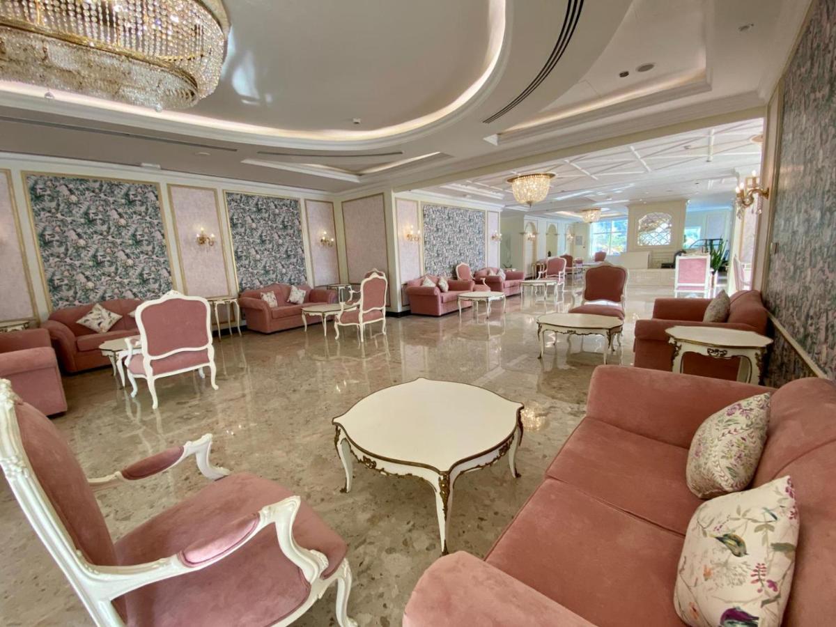 Magnum Hotel & Suites West Bay Доха Екстер'єр фото