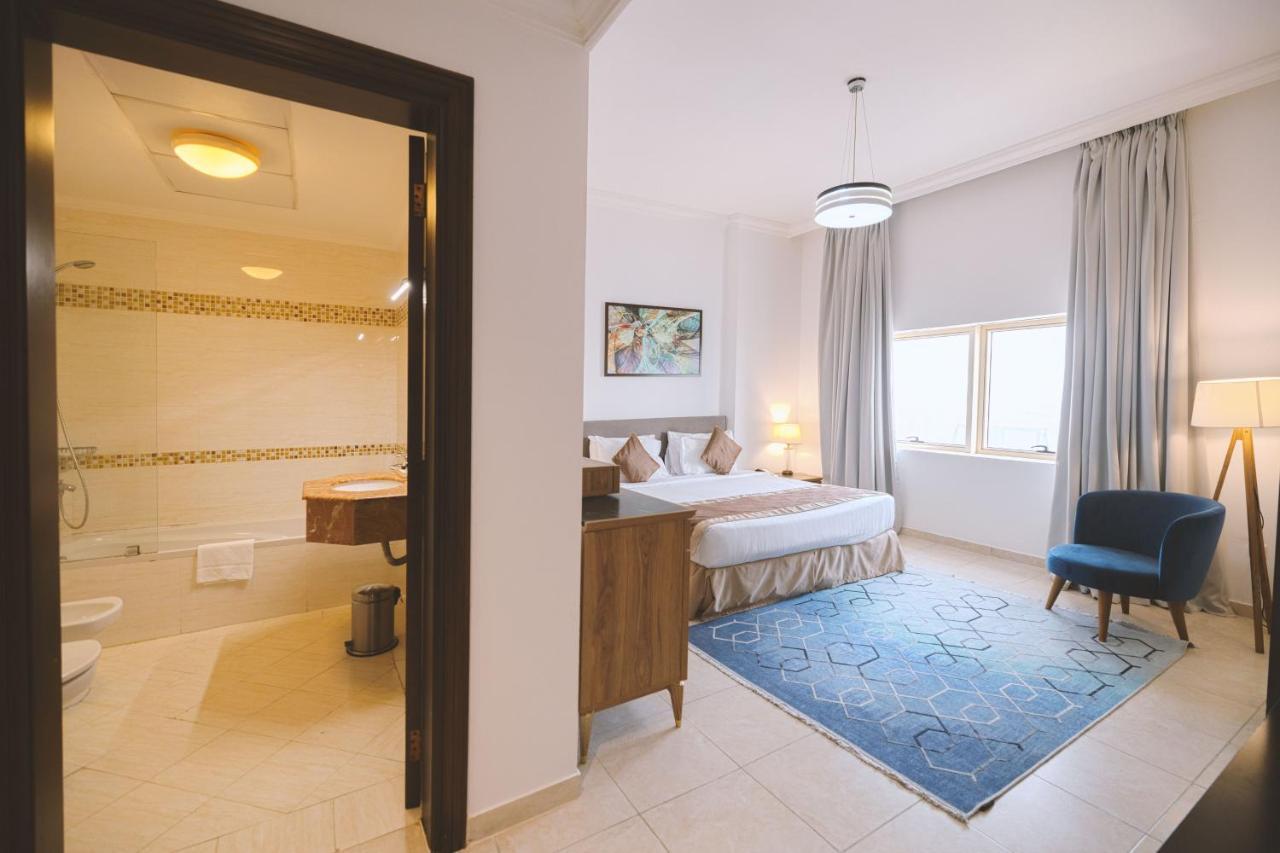 Magnum Hotel & Suites West Bay Доха Екстер'єр фото