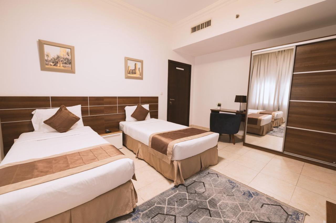Magnum Hotel & Suites West Bay Доха Екстер'єр фото
