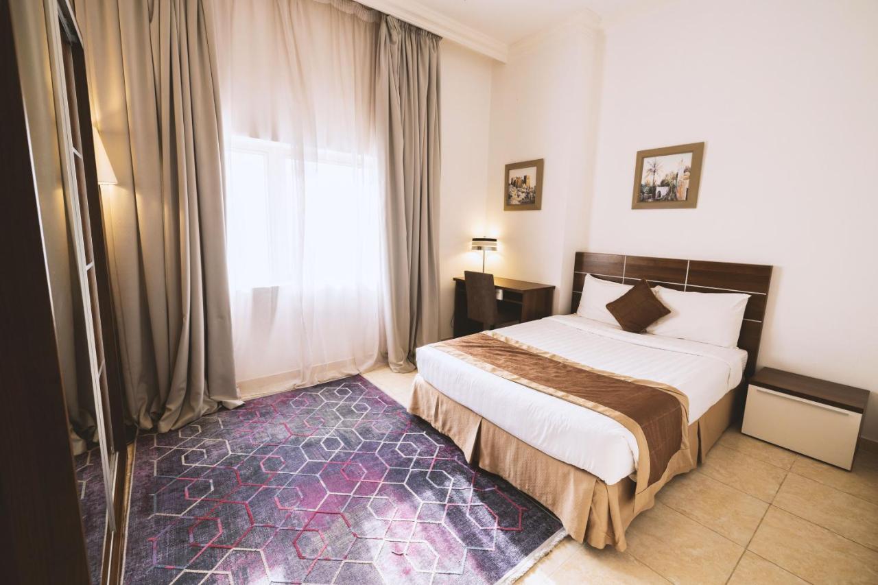 Magnum Hotel & Suites West Bay Доха Екстер'єр фото