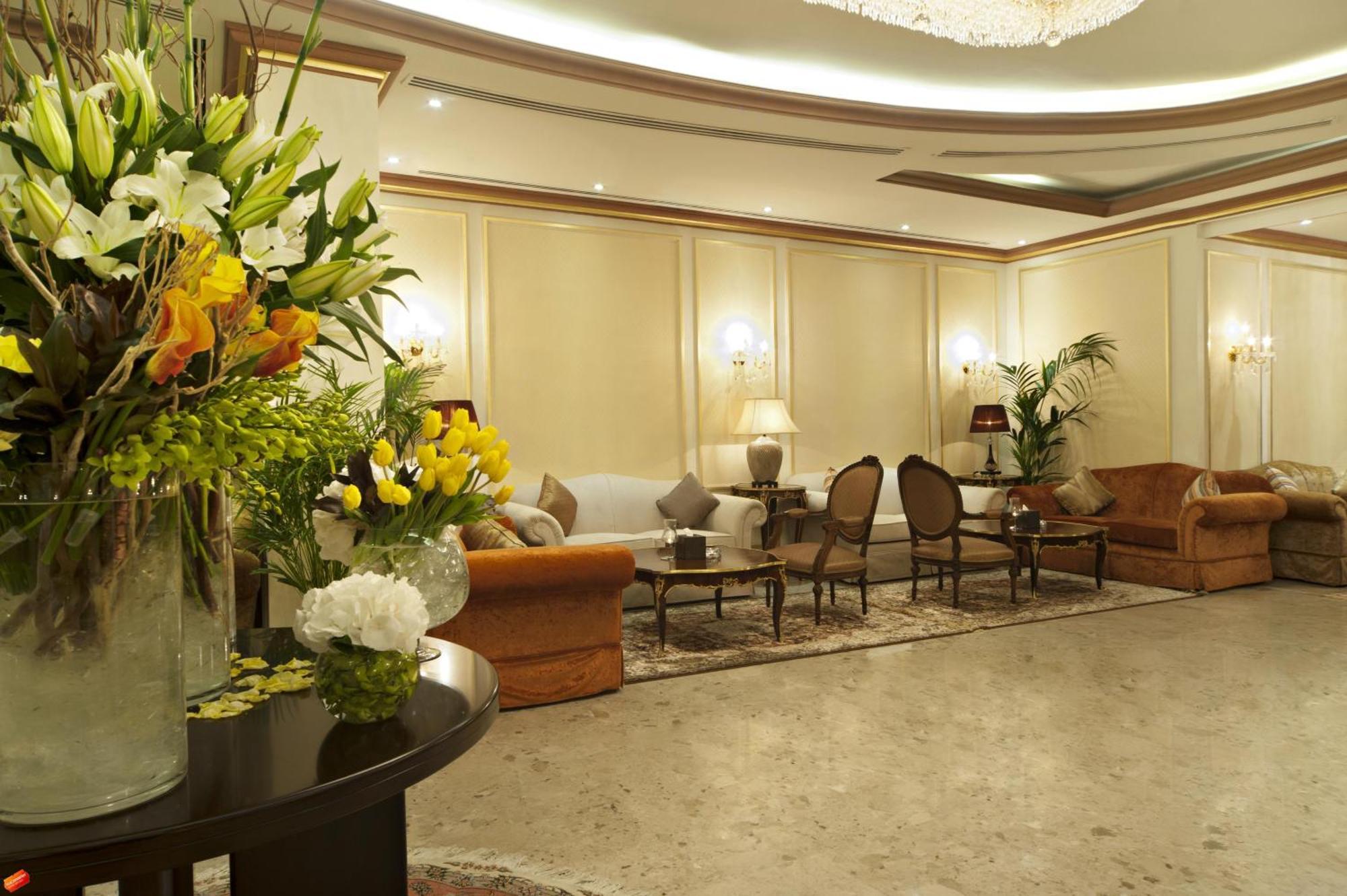 Magnum Hotel & Suites West Bay Доха Інтер'єр фото