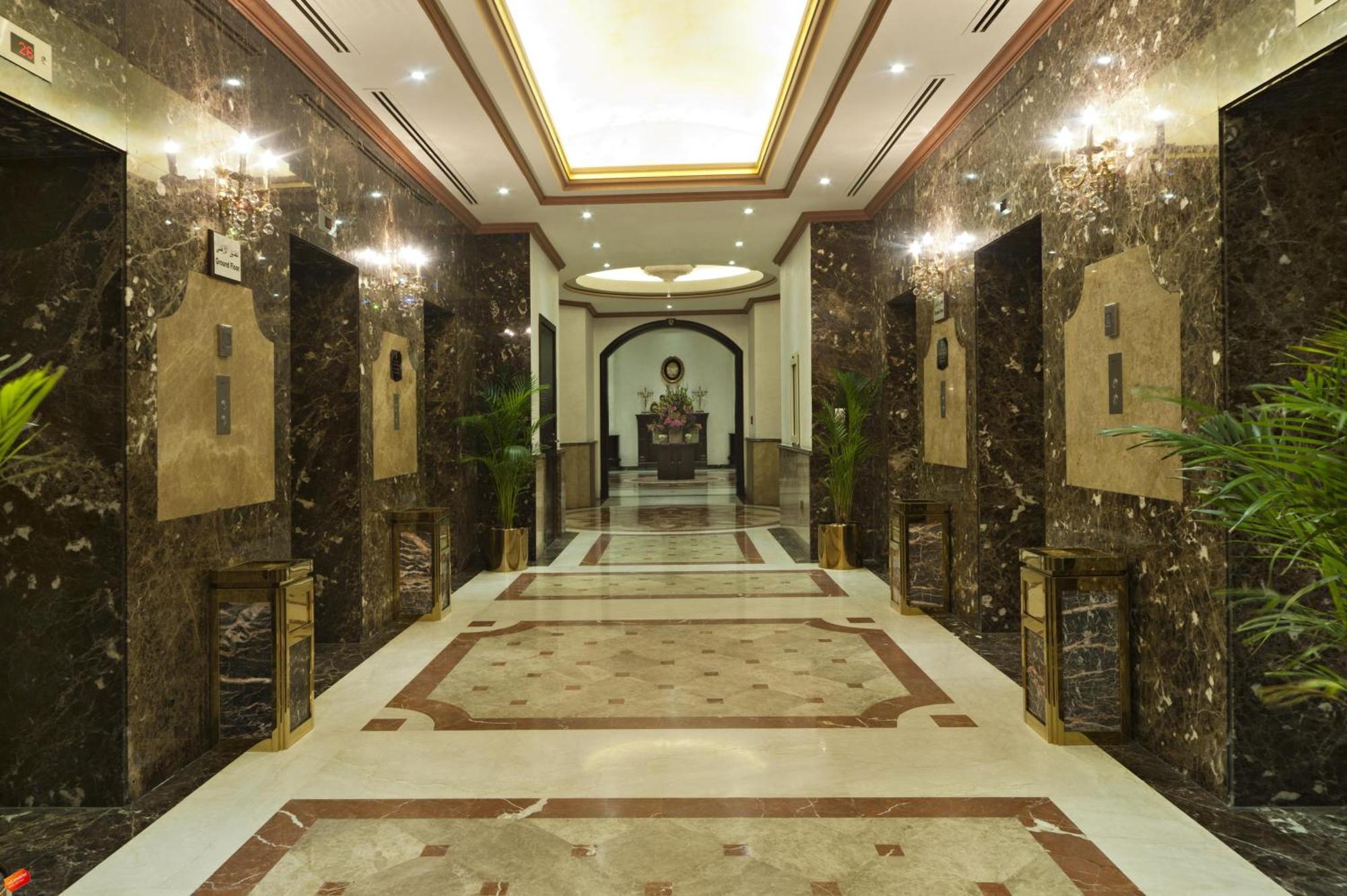 Magnum Hotel & Suites West Bay Доха Інтер'єр фото